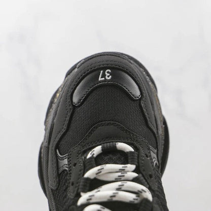 "Triple S" Sneaker