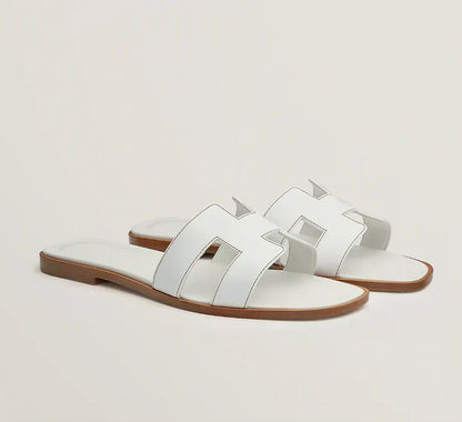 "HRMS" Sandalen
